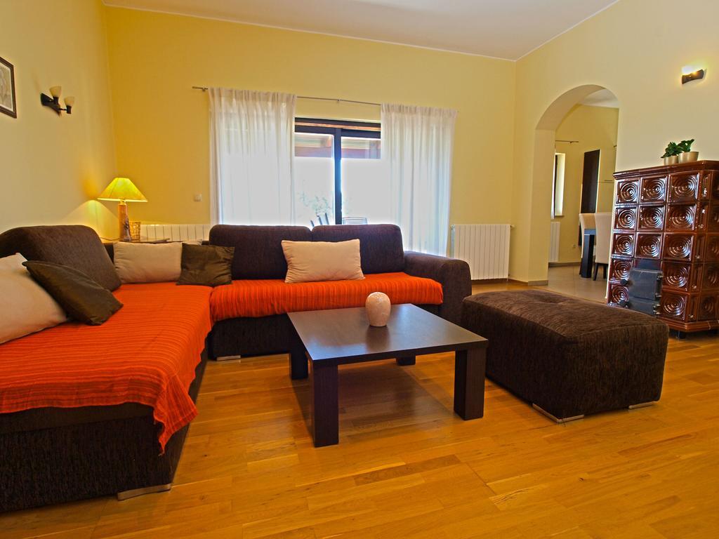 Apartments Milio 1105 Fažana Buitenkant foto