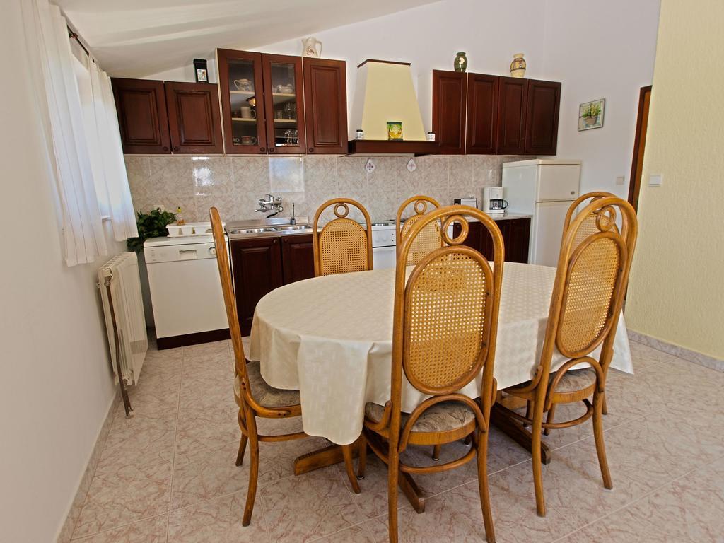 Apartments Milio 1105 Fažana Buitenkant foto