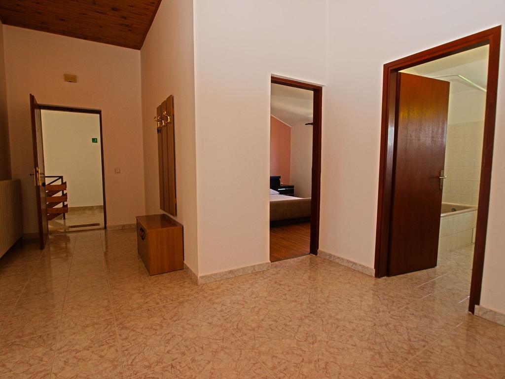 Apartments Milio 1105 Fažana Buitenkant foto