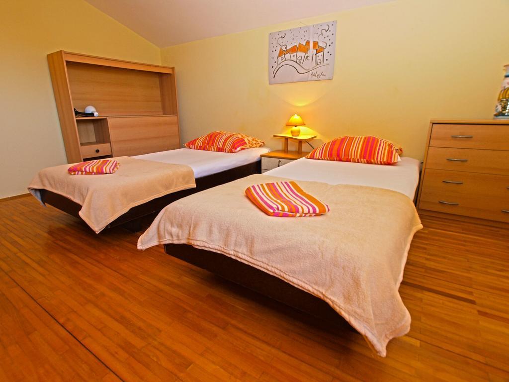 Apartments Milio 1105 Fažana Buitenkant foto