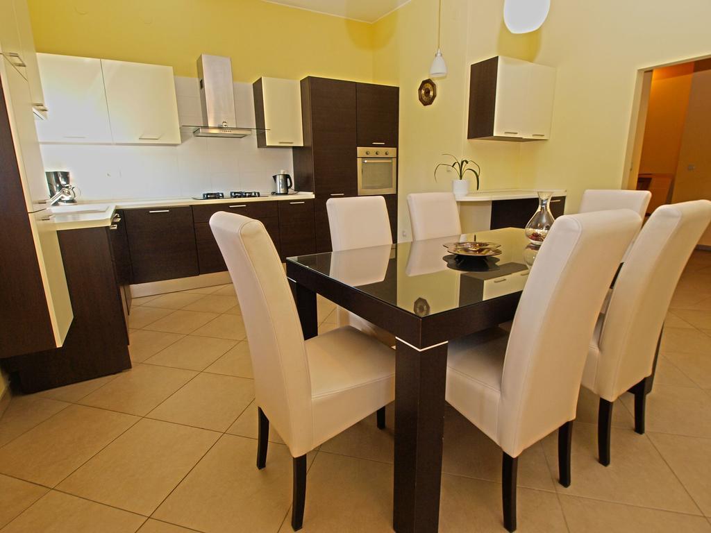 Apartments Milio 1105 Fažana Buitenkant foto