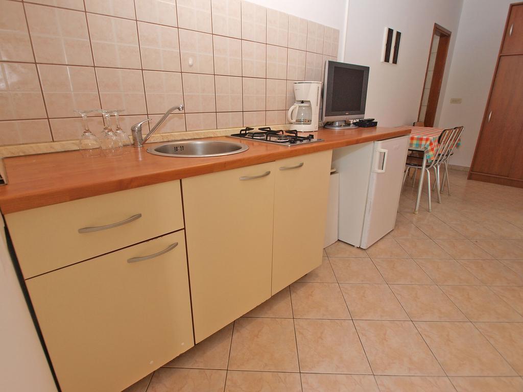 Apartments Milio 1105 Fažana Buitenkant foto